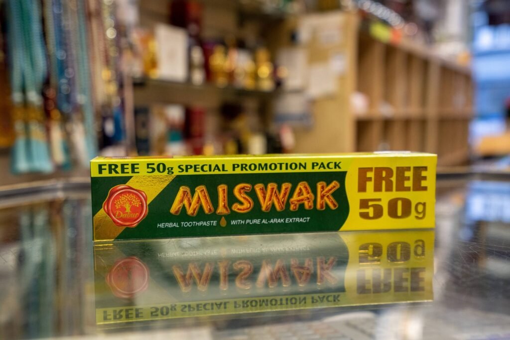 DABUR Miswak Toothpaste 100ml Tube